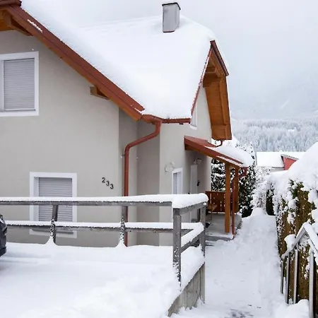 Apartmenthaus Haus Gipfelglueck Kuafstoa Daire